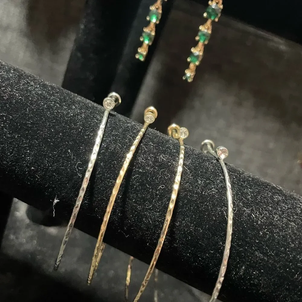 Elegant Green and Gold Jewelry Set